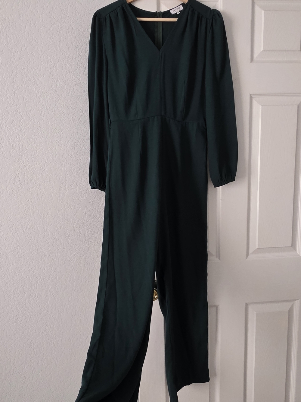 ZALORA Long Sleeve V-Neck Emerald Green Jumpsuit